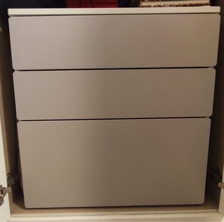 Cassettiera Ikea modello Smastad/Silver