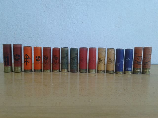 CARTUCHOS DE CARTON ANTIGUOS VACIOS CAZA