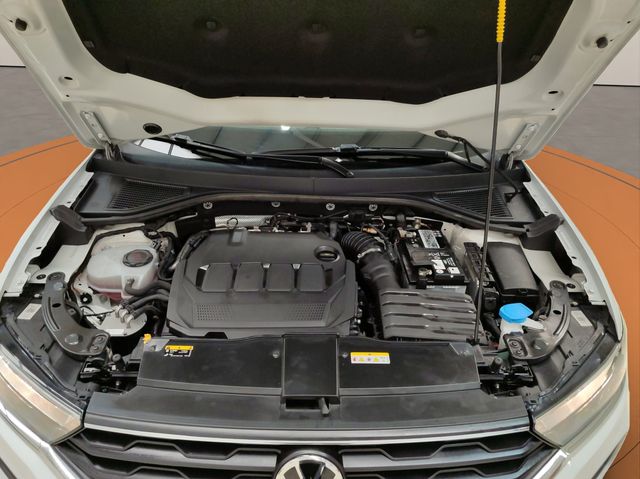 Volkswagen T-Roc ADVANCE 2.0 TDI 150 C.V. AUTOMAT