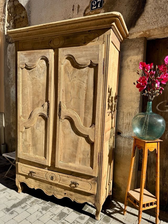 Armario Francés Antiguo Nogal