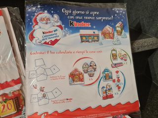 25 pz Kinder Calendario Villaggio dell'Avvento