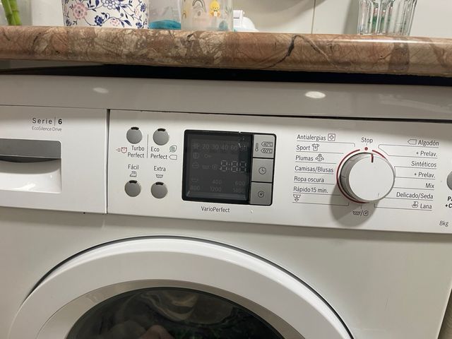 Lavadora Bosch Serie 6 , 8kg 1400 RPM