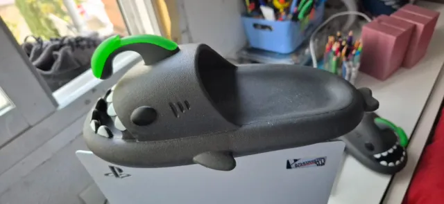 Chanclas Tiburón Negras