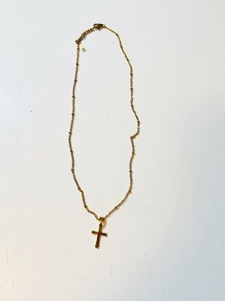 Collar Cruz Dorada Minimalista Nuevo