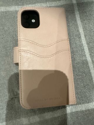 Funda iPhone 11/XR IDEAL OF SWEDEN rosa
