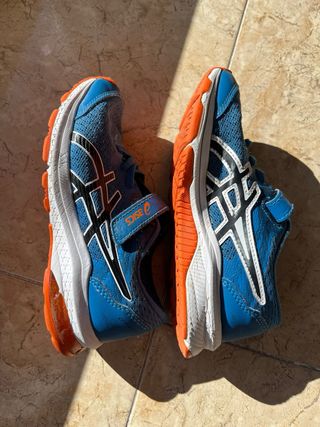 Zapatillas Asics GT 1000 Talla 32,5