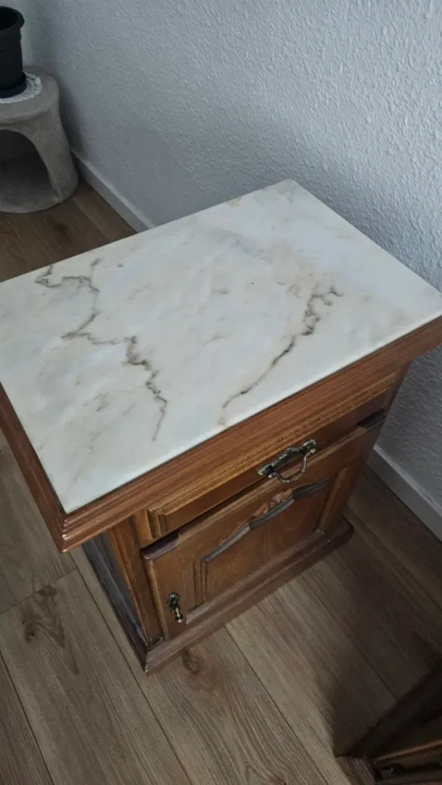 Mesita de noche madera y mármol