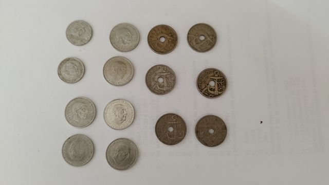 14 Monedas 50 Céntimos España