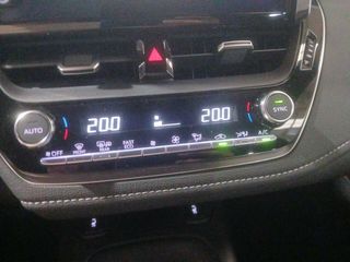 Suzuki Swace 1.8 GLE Hybrid