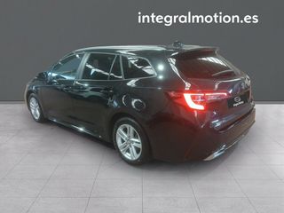 Suzuki Swace 1.8 GLE Hybrid