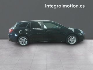 Suzuki Swace 1.8 GLE Hybrid