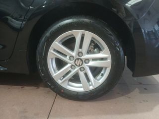 Suzuki Swace 1.8 GLE Hybrid