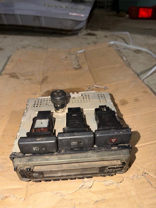 Botonera Nissan Terrano