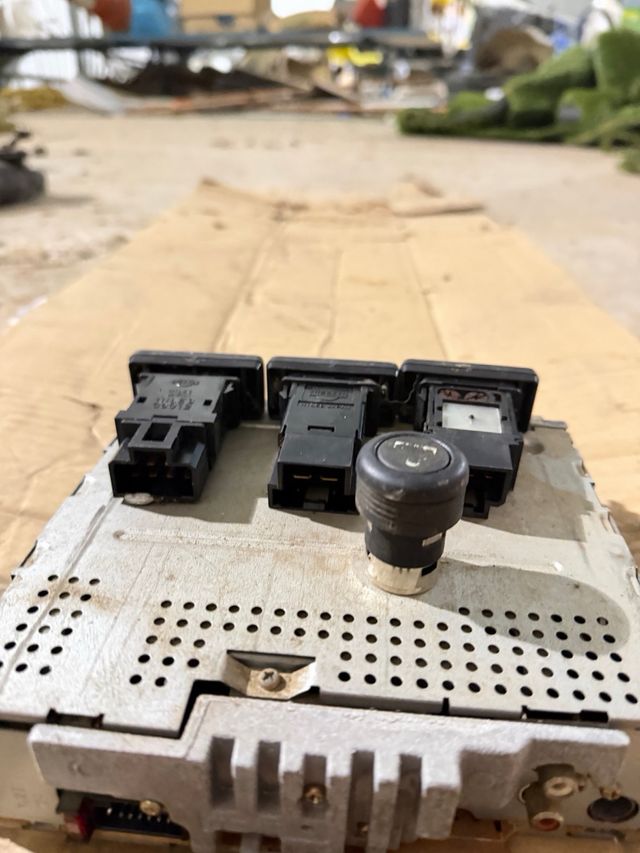 Botonera Nissan Terrano