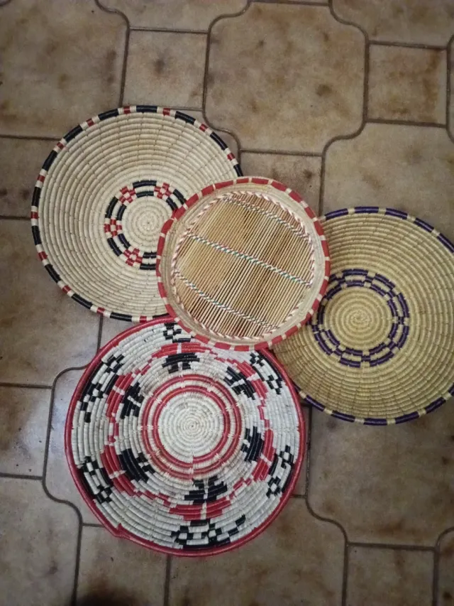 3 Cesti e 1 Setaccio Artigianato Sardo