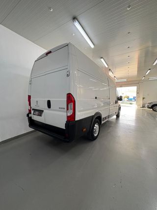 Peugeot Boxer 2.2bluhedi L4H3 140CV 435