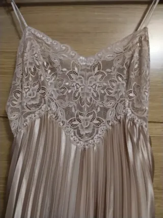 lencero satinado con encaje