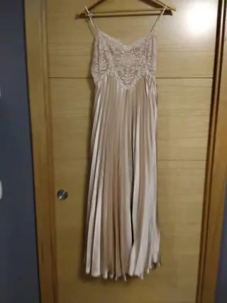 lencero satinado con encaje