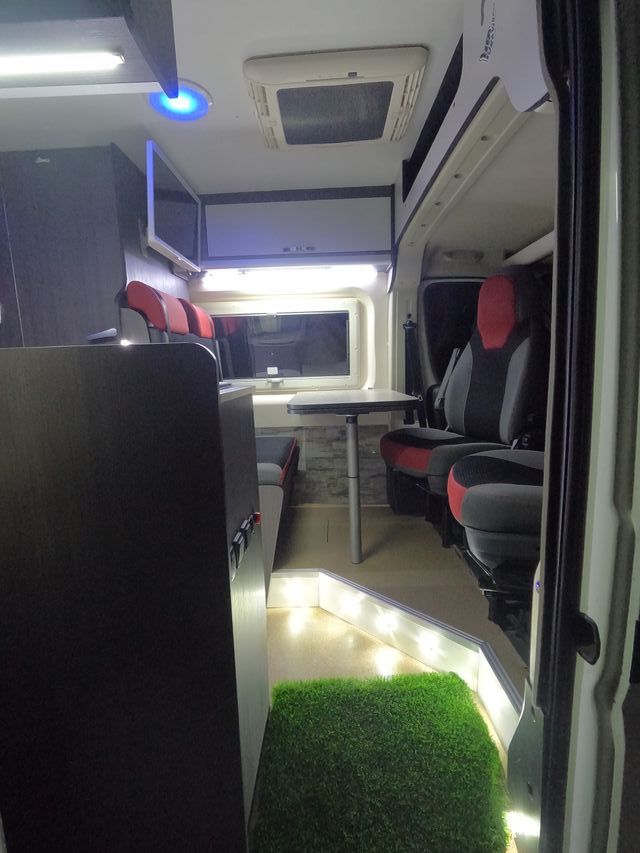 Alquiler furgoneta camper Albacete @PichisCamper