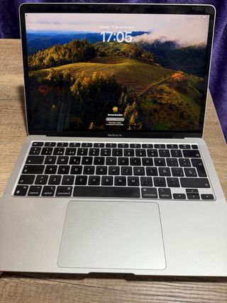 MacBook Air 13 prácticamente NUEVO
