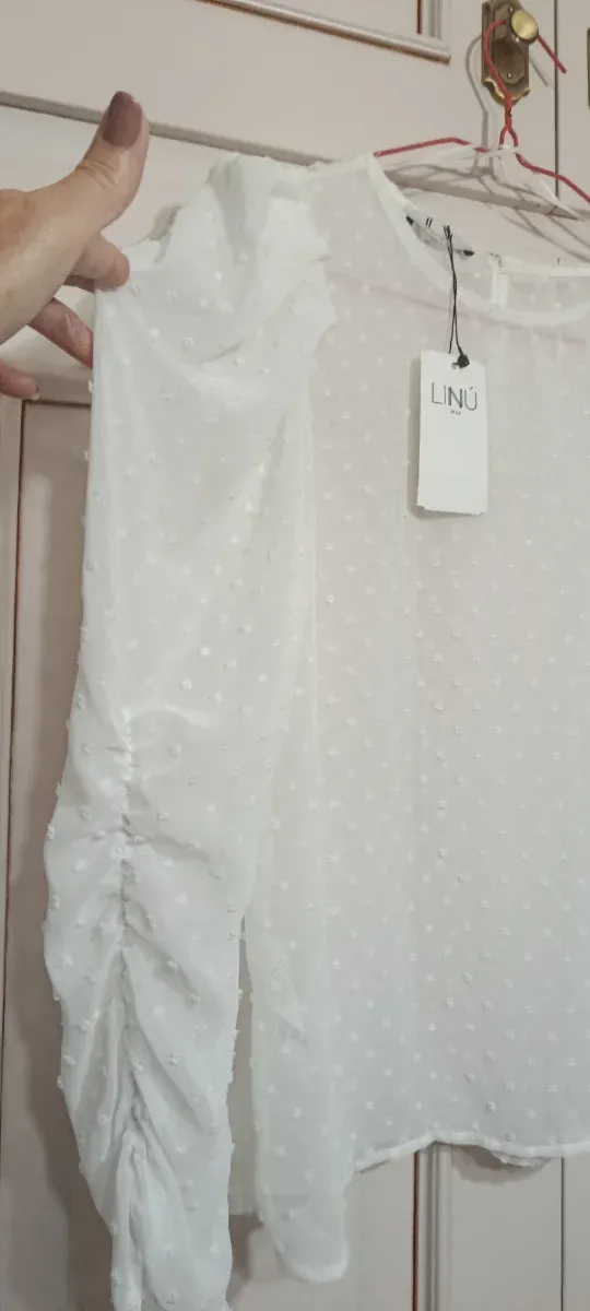 Blusa blanca LINU plumetis