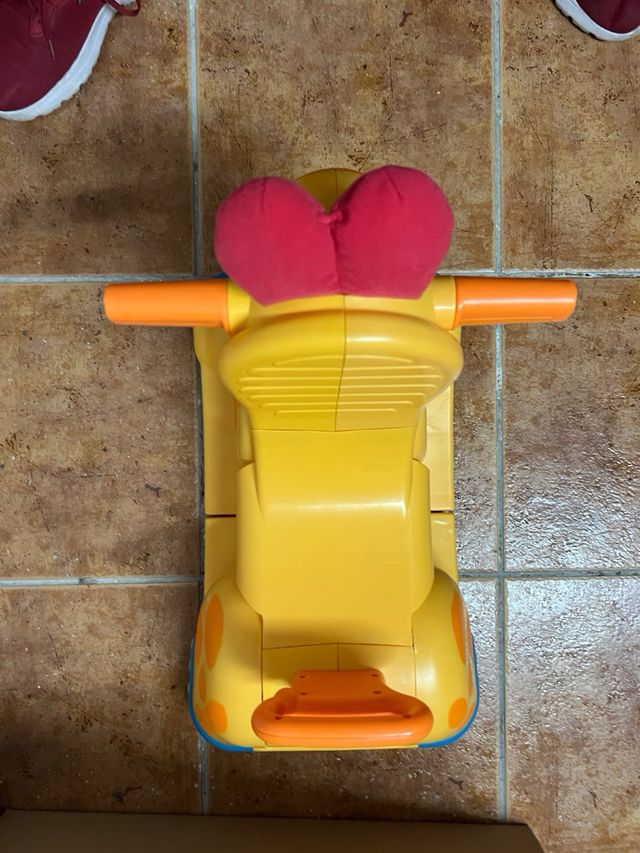 Patinete Jirafa Amarillo