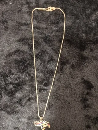 Collar Dorado con Colgante Multicolor