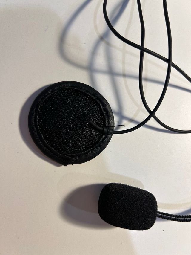 Auriculares y Micrófono Intercomunicador Moto