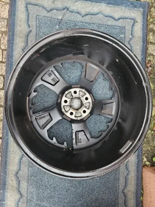 Llanta Seat Ibiza Original 18 5x100