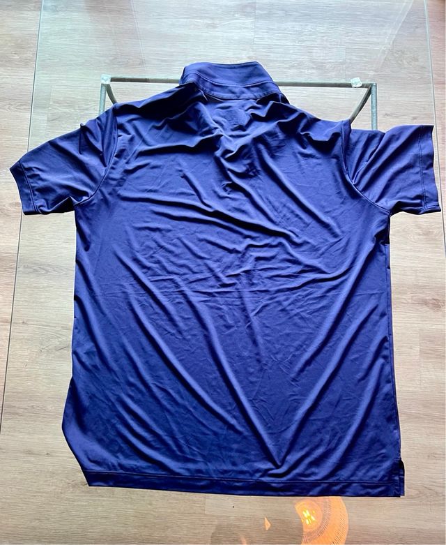 Camiseta de golf azul talla L