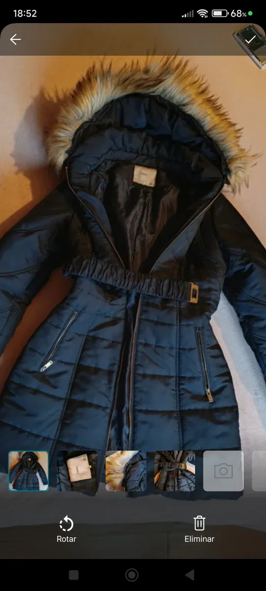 Piume nere da donna con cappuccio che si stacca