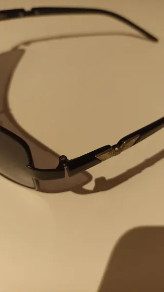 Gafas de sol Armani negras y grises