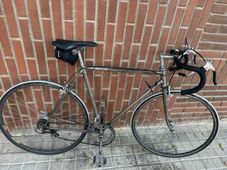 Bicicleta de ruta clásica/retro