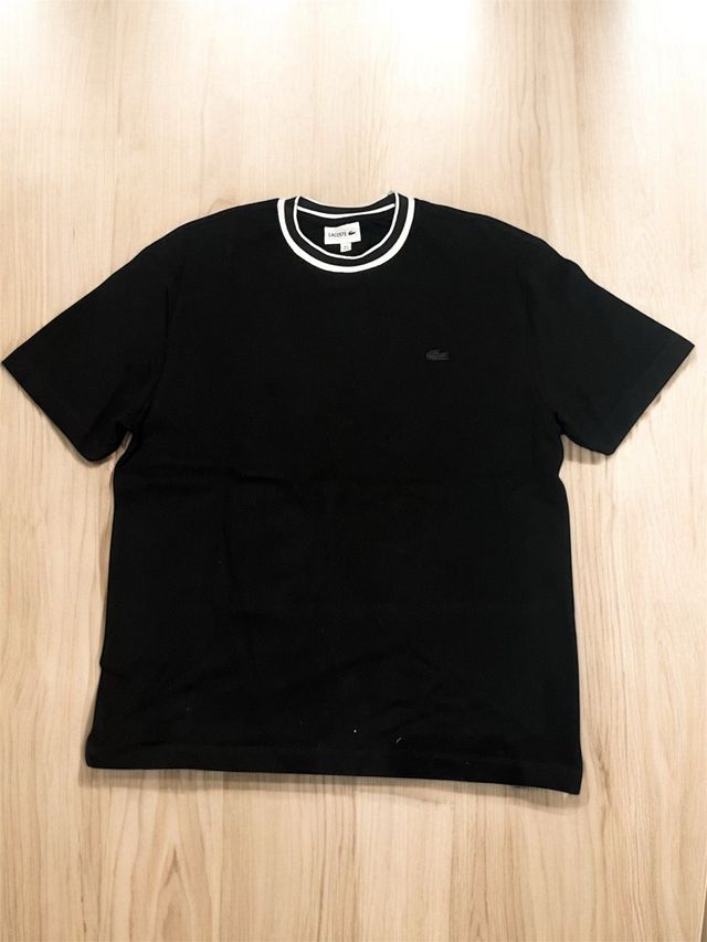 T-shirt Lacoste nera taglia M/L