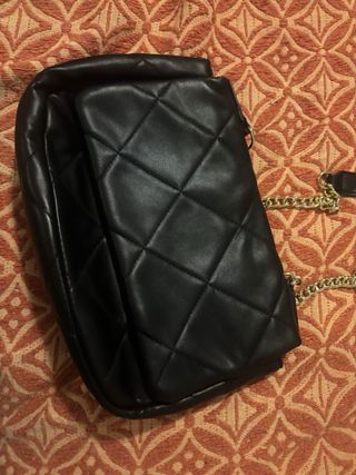 Tracolla Zuiki trapuntata nera