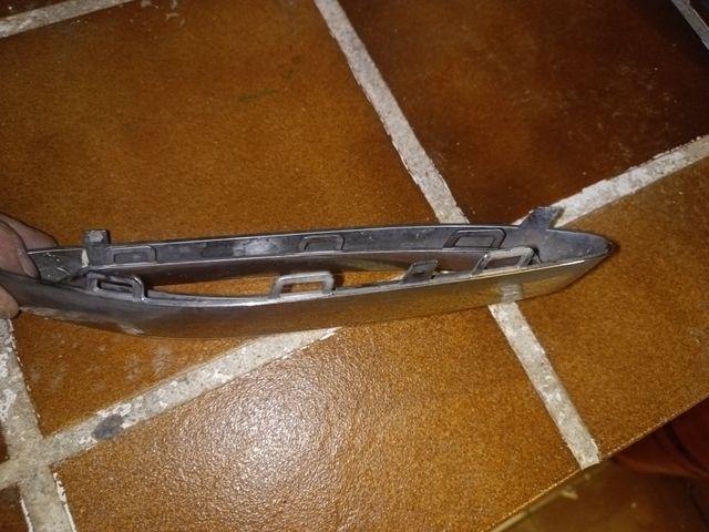 Embellecedor escape Mercedes W205