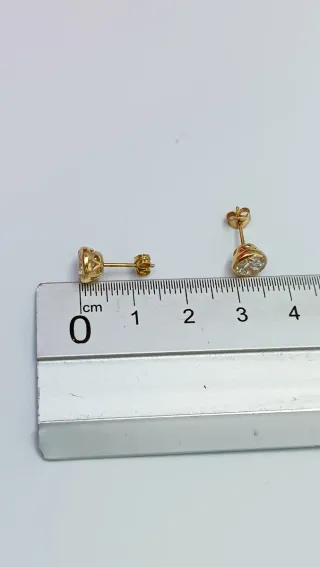 Pendientes de oro de 18kt.