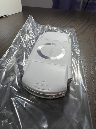 Consola Sony PSP-1004 CW Blanca, perfecto estado