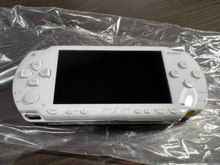 Consola Sony PSP-1004 CW Blanca, perfecto estado