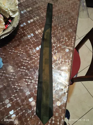 Cravatta vintage oro e verde