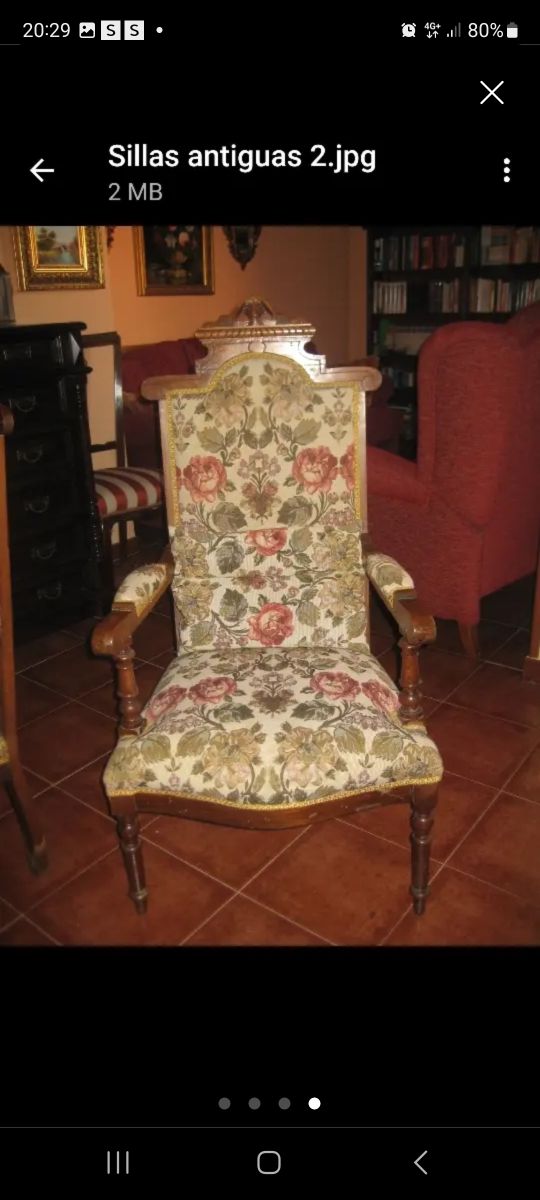 Pareja de sillones antiguos