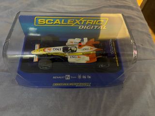 PREBLACKFRYDAYCoche Scalextric Digital R27 Renault
