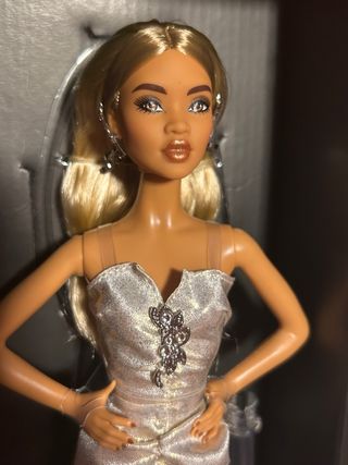 Barbie Mattel Champagne Chic Limited Bionda