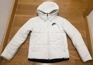 Chaqueta Nike Mujer Blanca Plumas