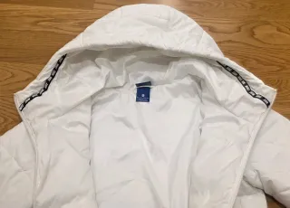 Chaqueta Nike Mujer Blanca Plumas