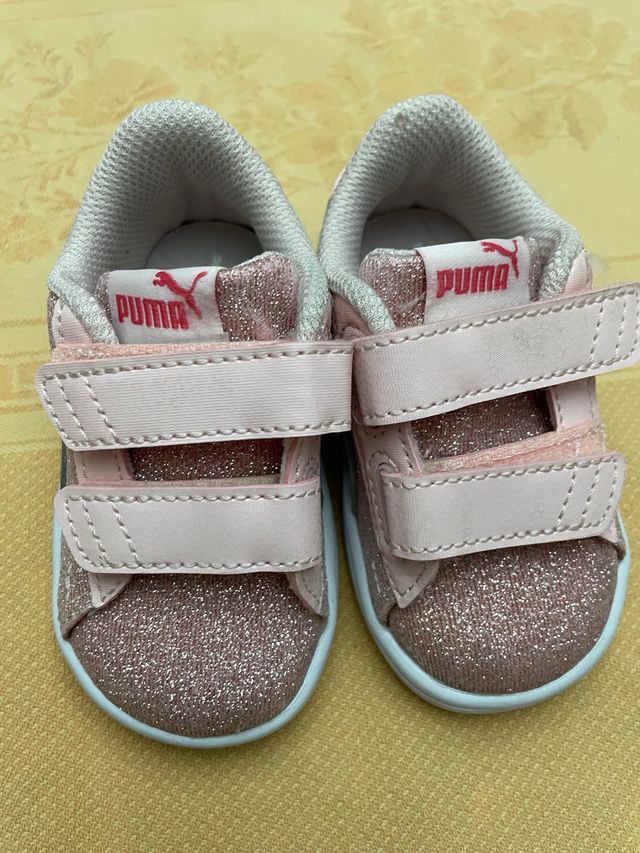 Zapatos Puma niña rosa brillo Talla 20