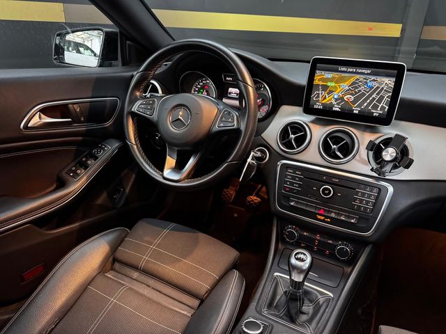 Mercedes-Benz Clase CLA 2016