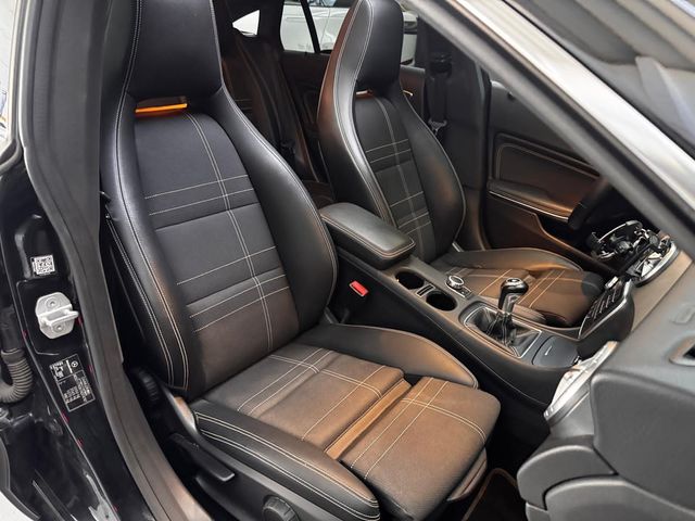 Mercedes-Benz Clase CLA 2016