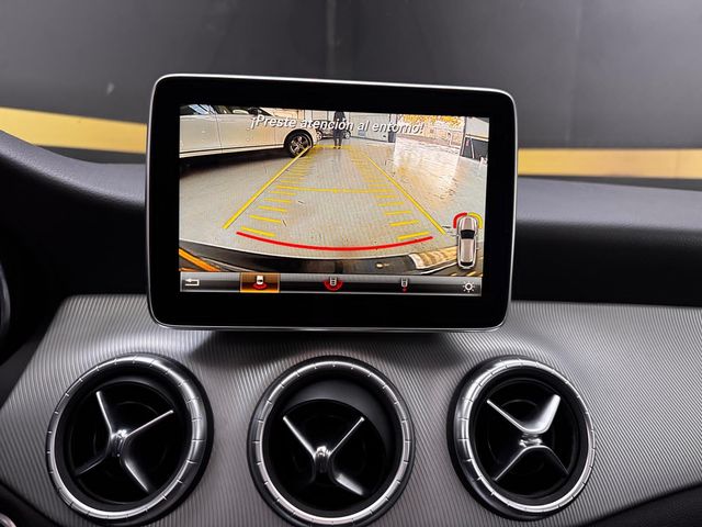 Mercedes-Benz Clase CLA 2016