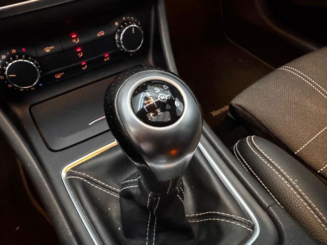 Mercedes-Benz Clase CLA 2016